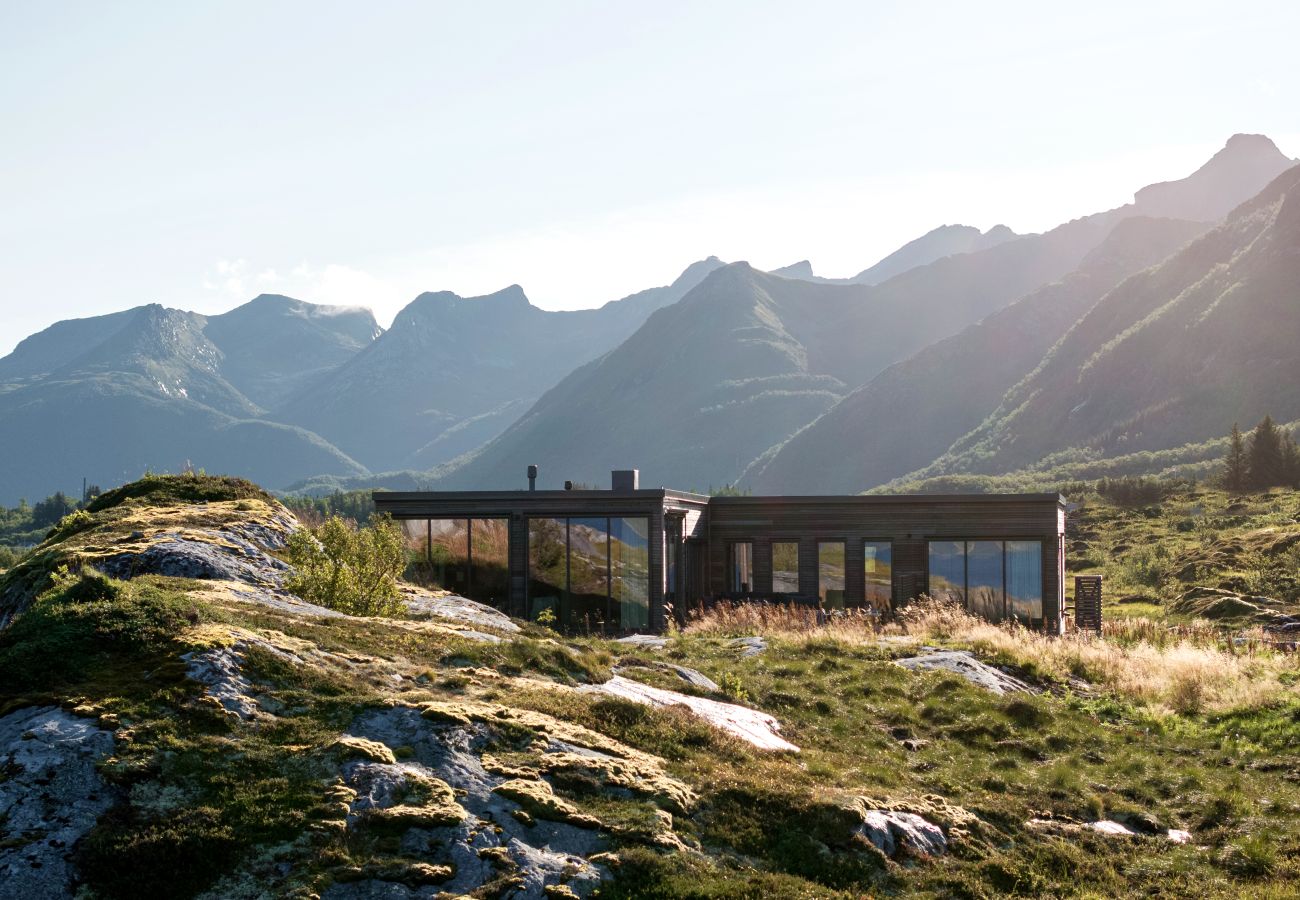 Cabin in Vågan - Lyngvær Lodge 43