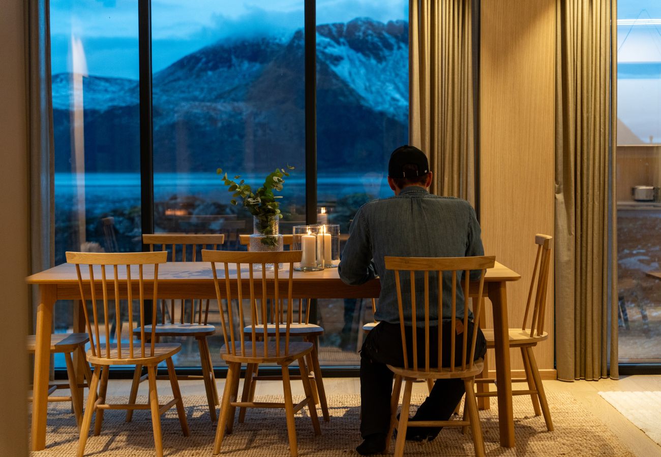 Cabin in Vågan - Lyngvær Lodge 37